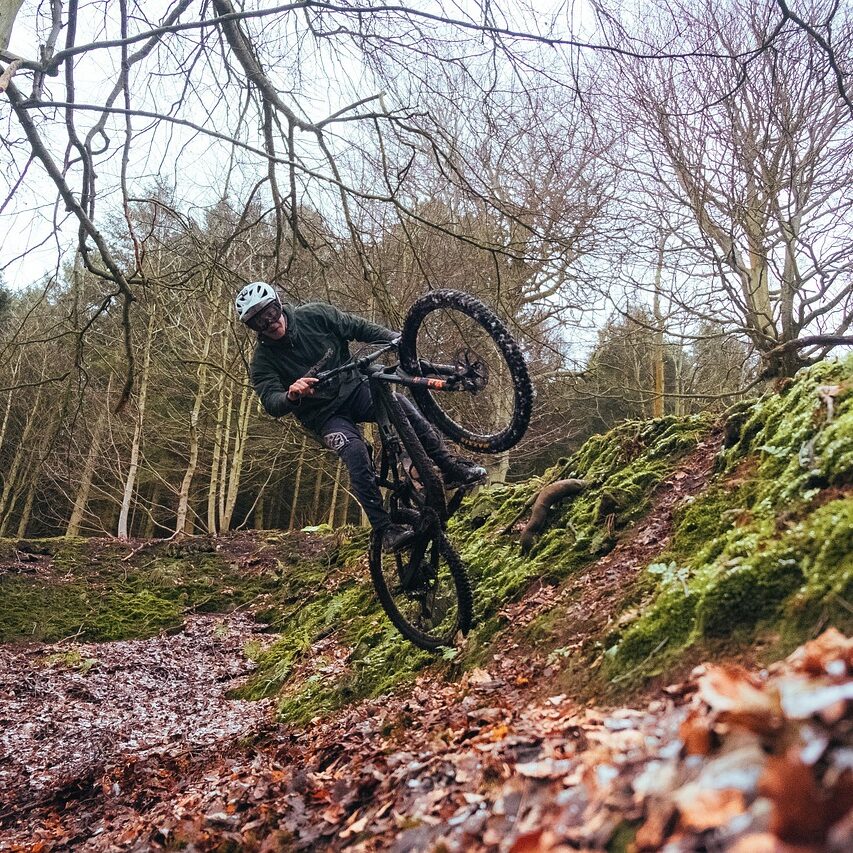 mountain biking Trail Sports - Mountain Biking